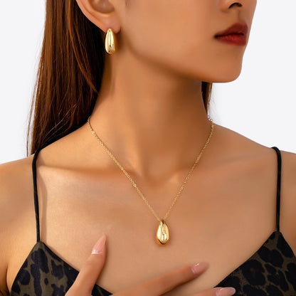 Golden Teardrop-shaped Necklace And Earring Set